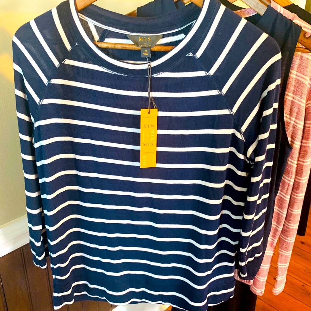 Long sleeve top